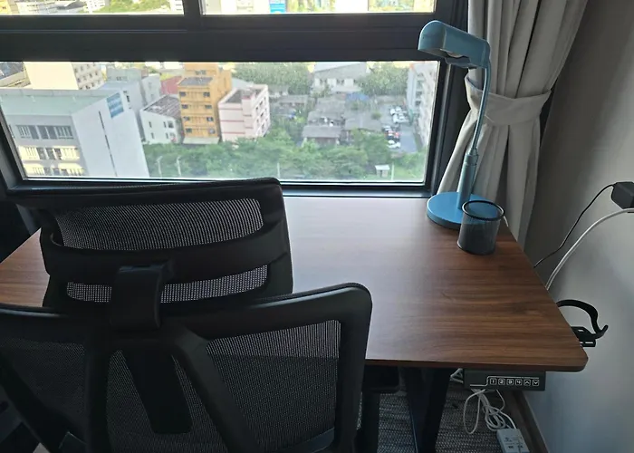 Fully Equipped Ideo Rama9-asoke, With Workstation * 방콕