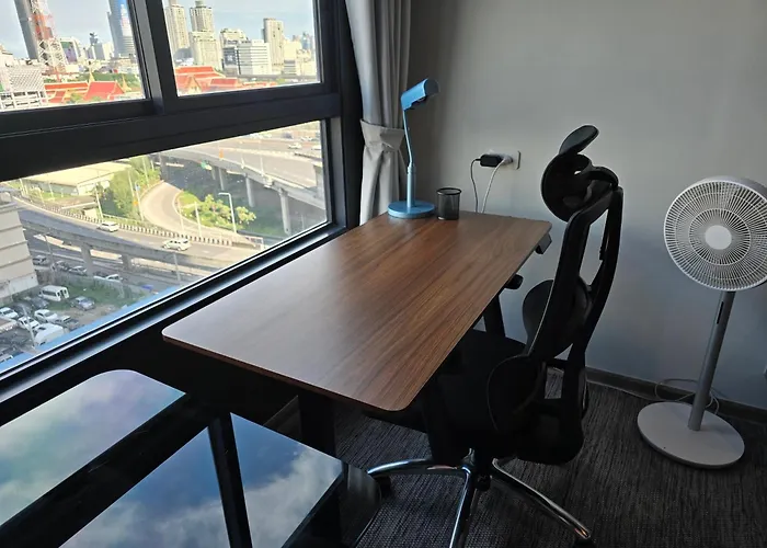 Fully Equipped Ideo Rama9-asoke, With Workstation *